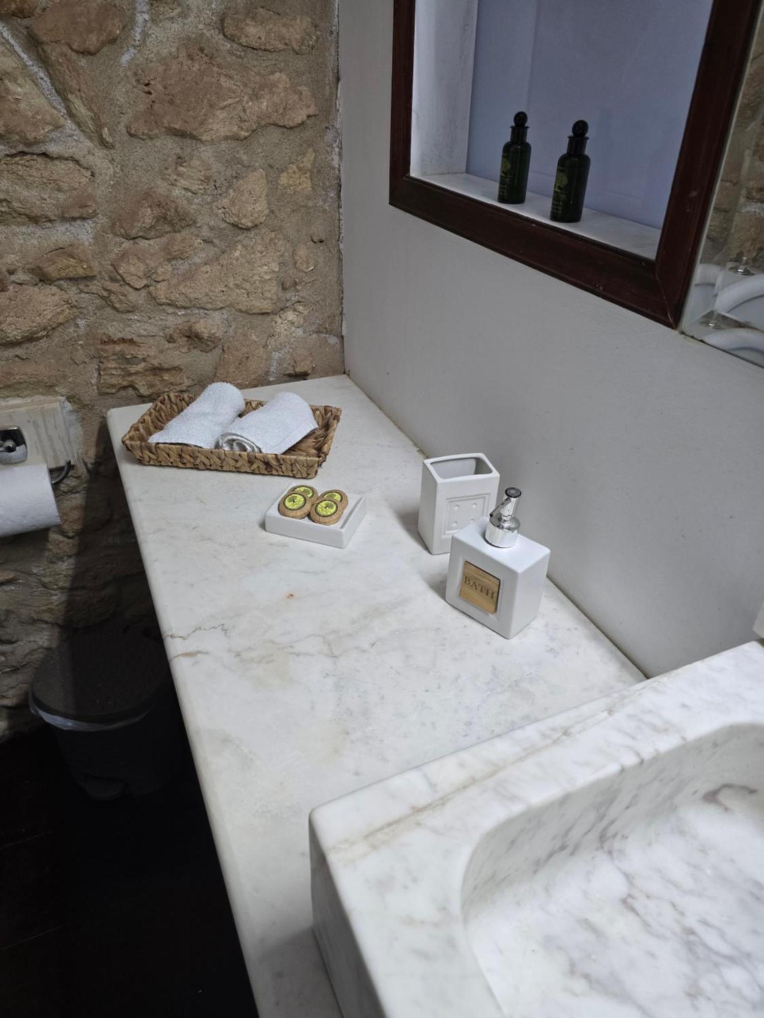 Volakas Beachfront Suites Ρέθυμνο Εξωτερικό φωτογραφία